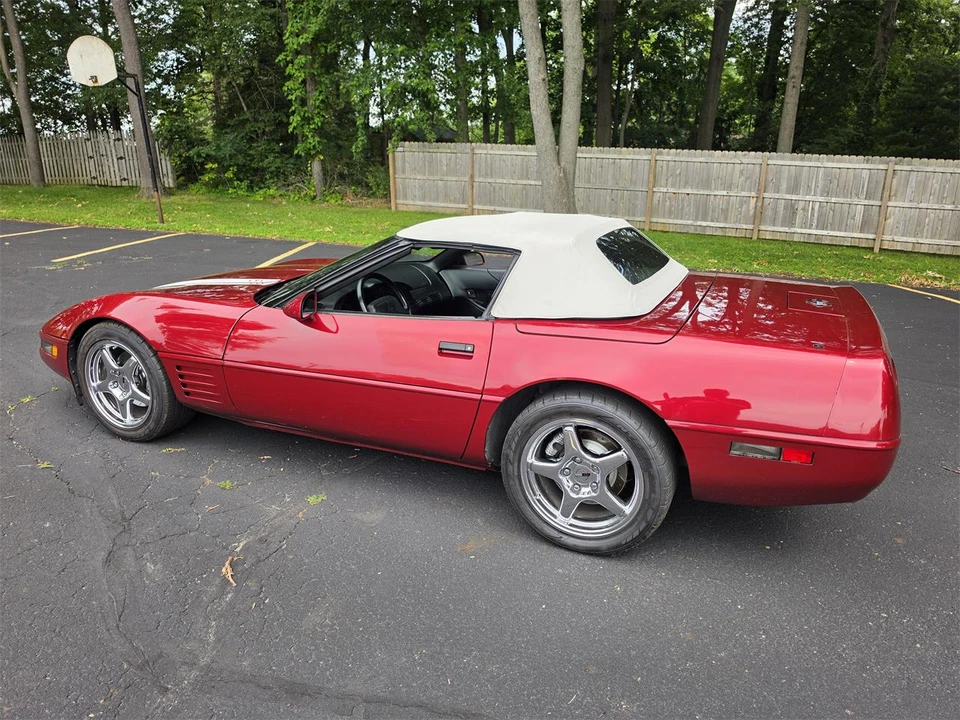 1994 Chevrolet Corvette C4 - Image 14 of 31