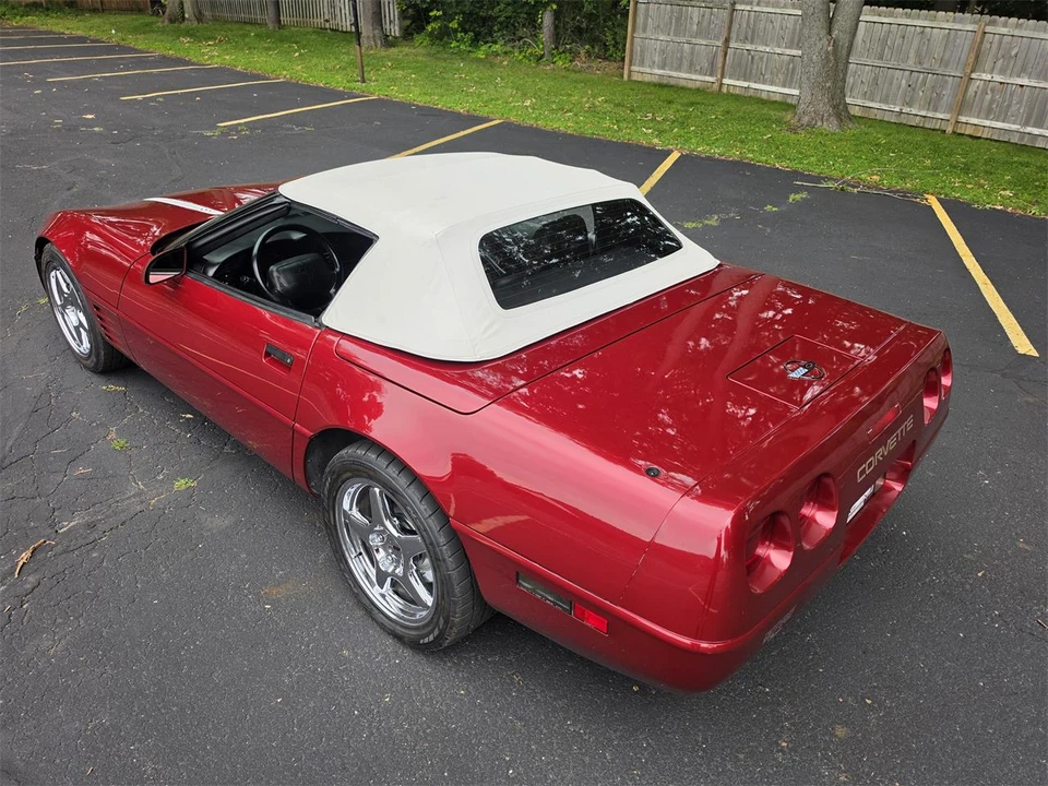 1994 Chevrolet Corvette C4 - Image 17 of 31