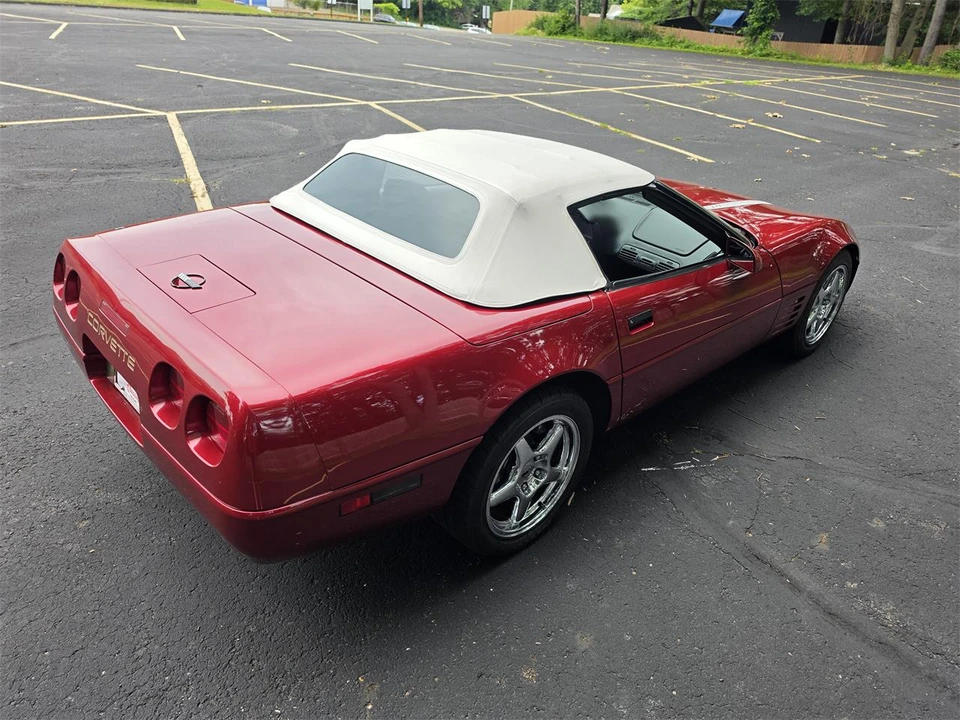 1994 Chevrolet Corvette C4 - Image 23 of 31