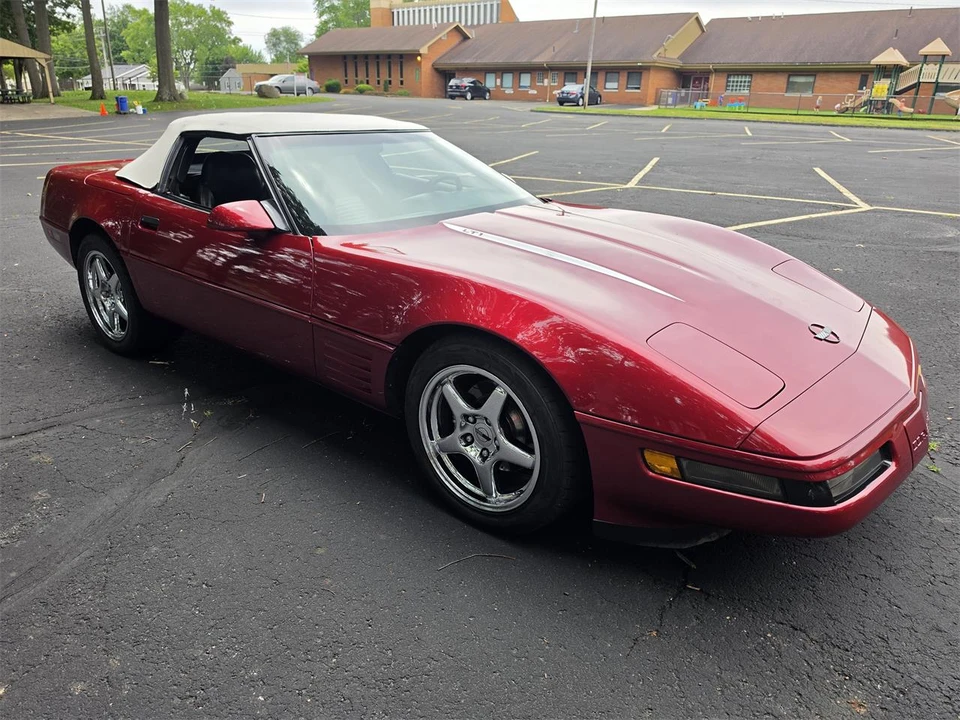 1994 Chevrolet Corvette C4 - Image 26 of 31