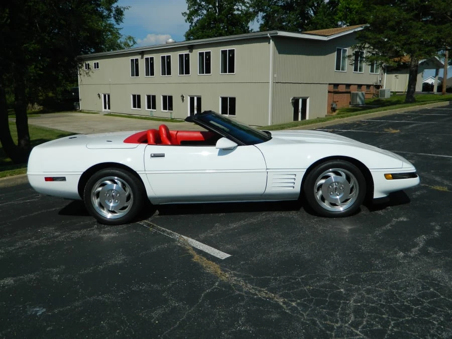 1994 Chevrolet Corvette C4 - Image 2 of 8