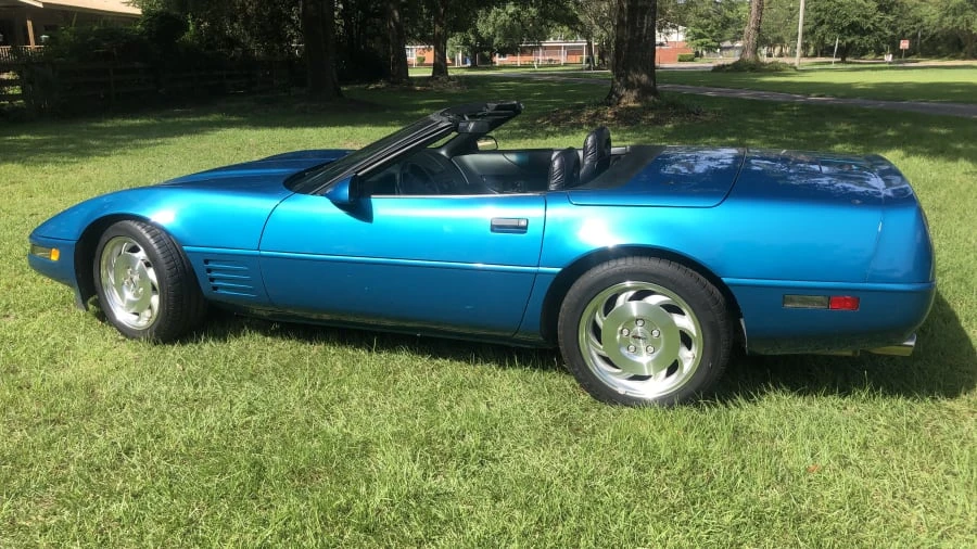 1994 Chevrolet Corvette C4 - Image 2 of 19