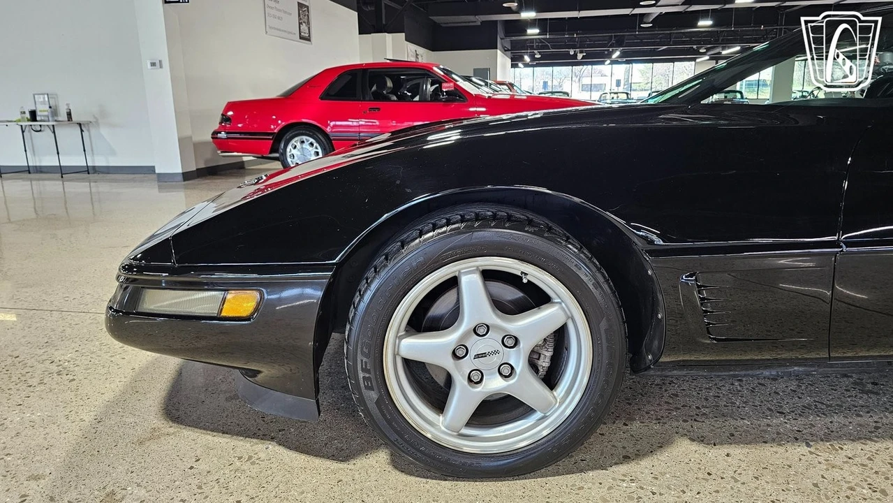 1994 Chevrolet Corvette C4 - Image 19 of 21