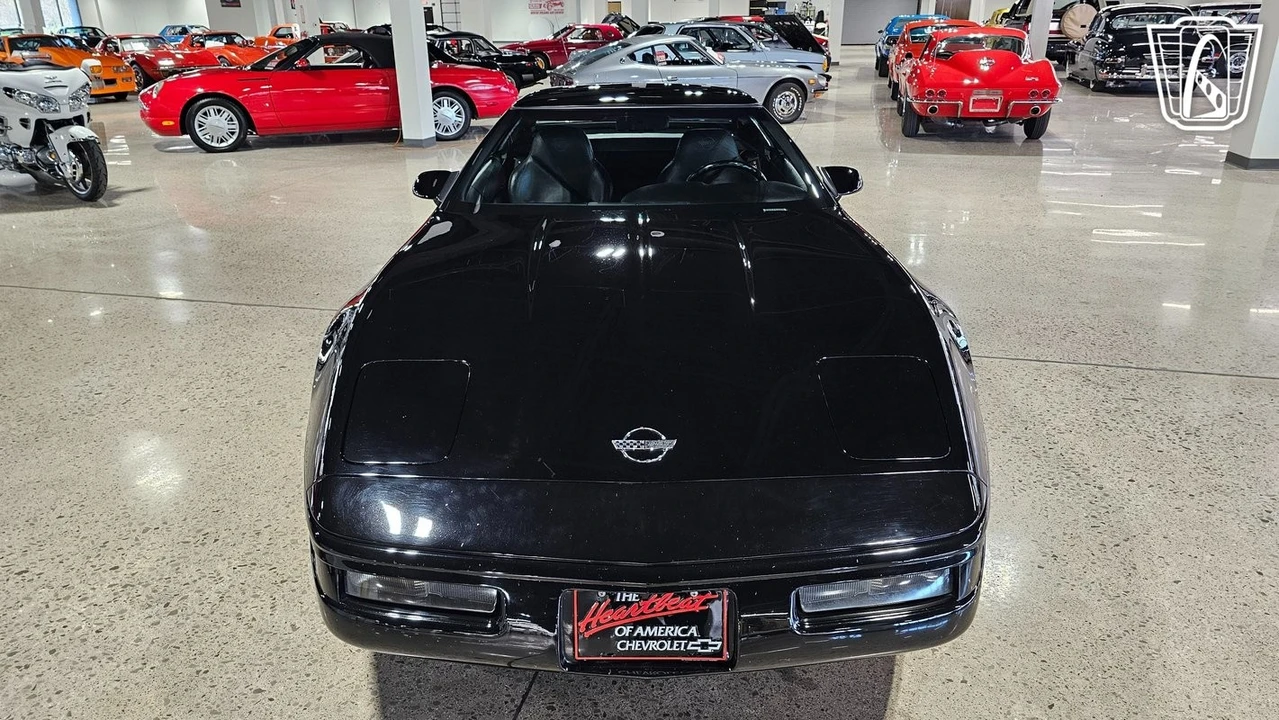 1994 Chevrolet Corvette C4 - Image 17 of 21