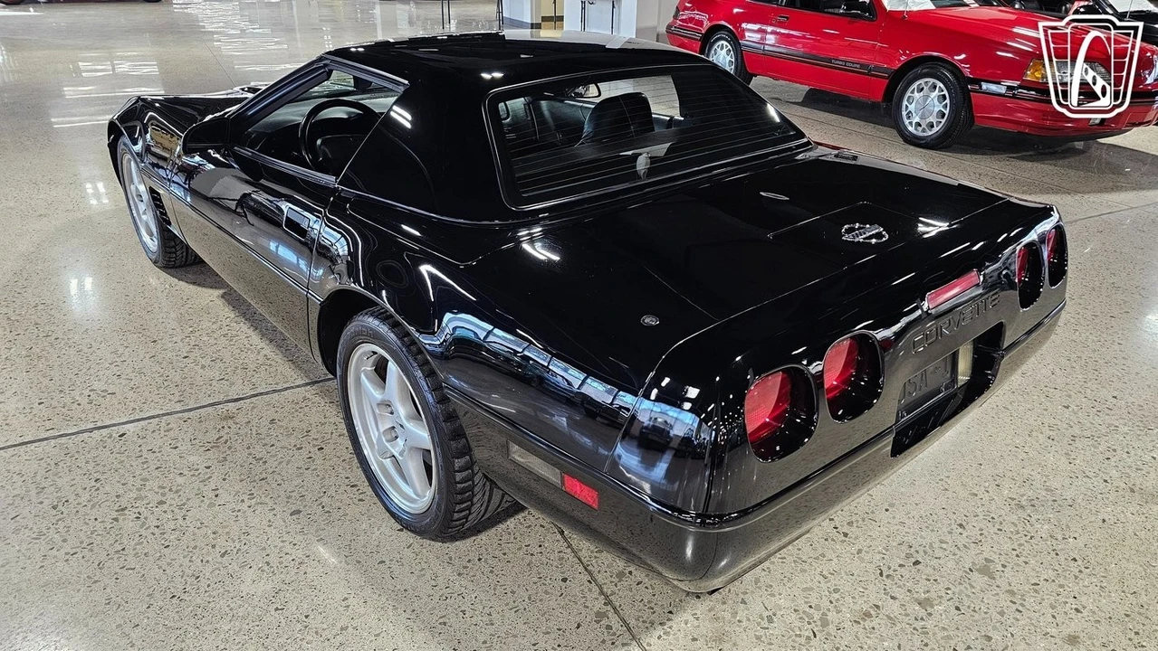 1994 Chevrolet Corvette C4 - Image 8 of 12
