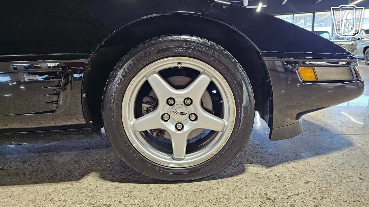 1994 Chevrolet Corvette C4 - Image 27 of 31
