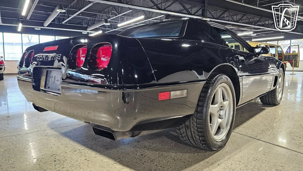 1994 Chevrolet Corvette C4 - Image 12 of 21