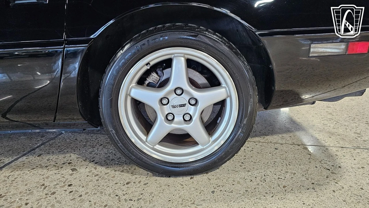 1994 Chevrolet Corvette C4 - Image 26 of 31