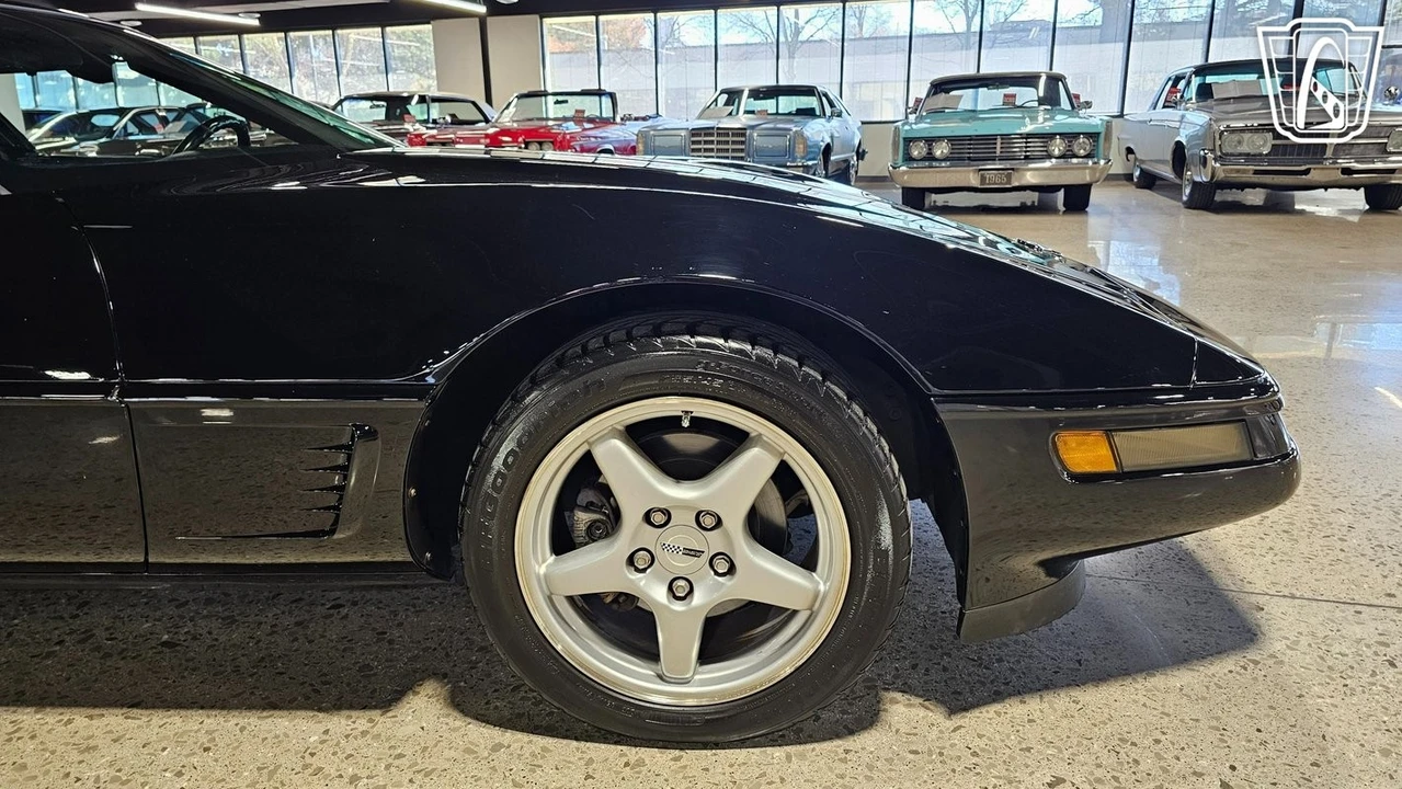 1994 Chevrolet Corvette C4 - Image 22 of 31