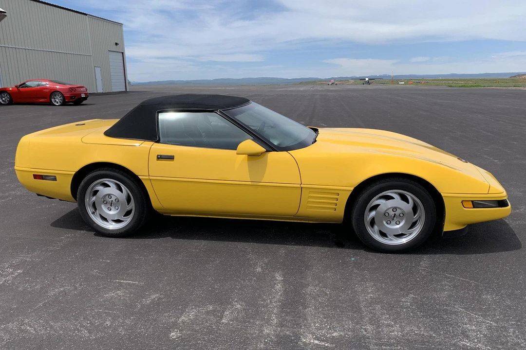 1994 Chevrolet Corvette C4 - Image 3 of 31