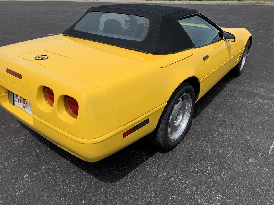 1994 Chevrolet Corvette C4 - Image 7 of 31