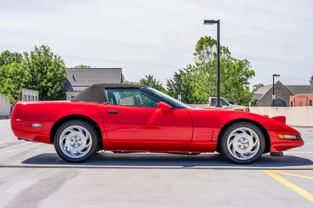 1994 Chevrolet Corvette C4 - Image 3 of 31