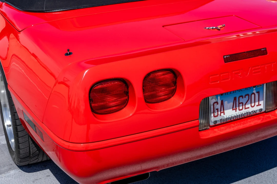 1994 Chevrolet Corvette C4 - Image 23 of 31