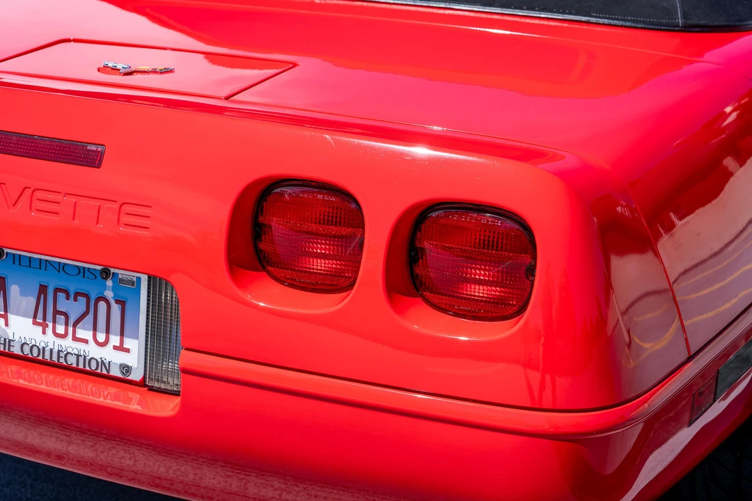 1994 Chevrolet Corvette C4 - Image 24 of 31