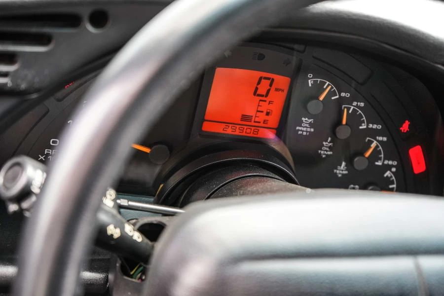1994 Chevrolet Corvette C4 - Image 27 of 31