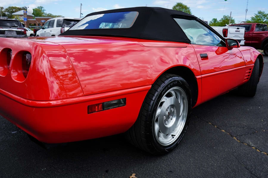 1994 Chevrolet Corvette C4 - Image 3 of 31