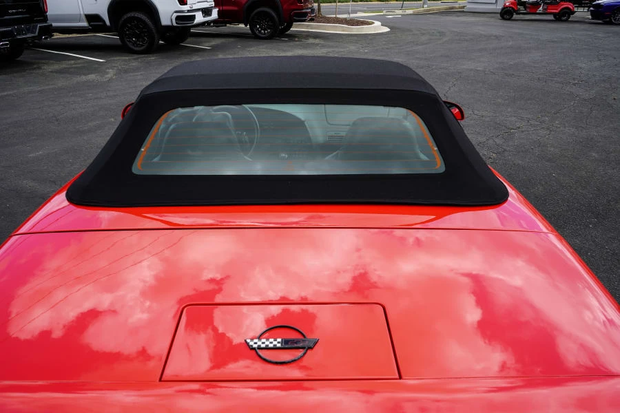 1994 Chevrolet Corvette C4 - Image 18 of 31