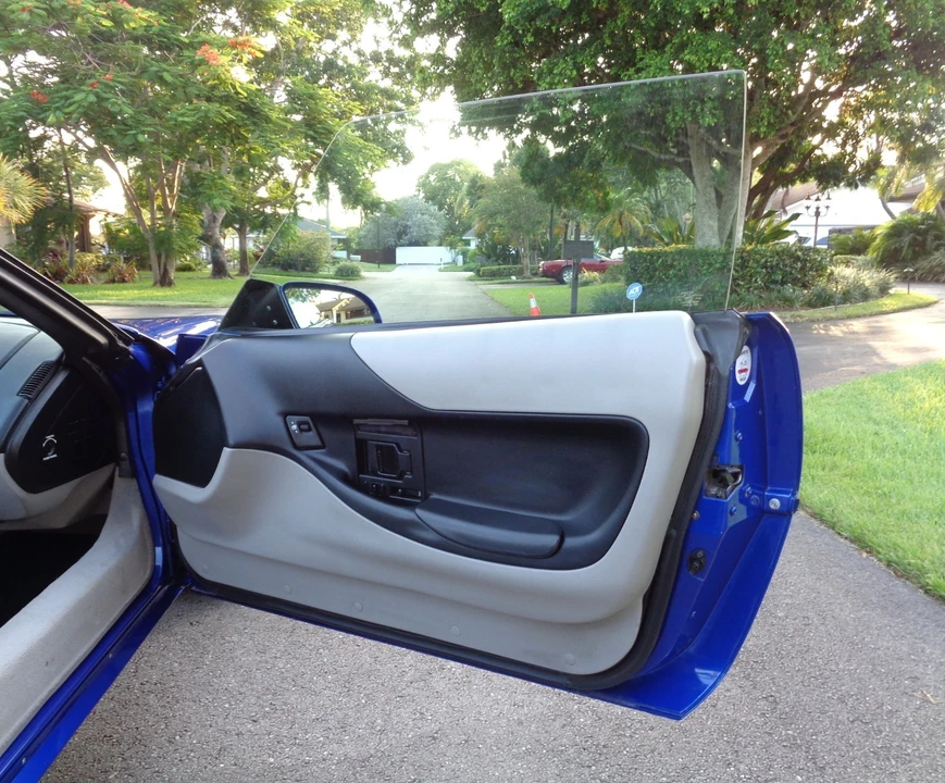 1994 Chevrolet Corvette C4 - Image 16 of 29