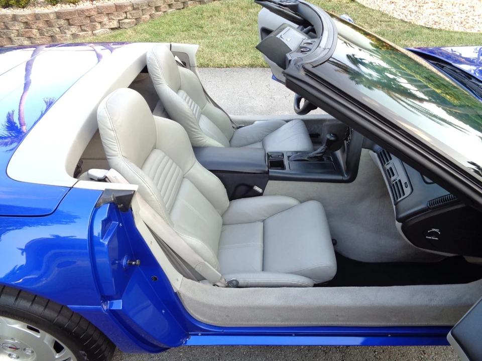 1994 Chevrolet Corvette C4 - Image 22 of 29