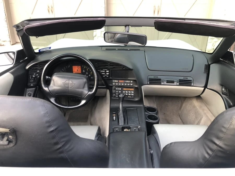1994 Chevrolet Corvette C4 - Image 10 of 30
