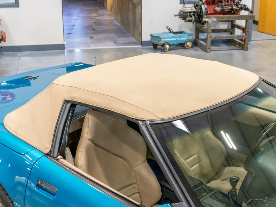 1994 Chevrolet Corvette C4 - Image 17 of 21