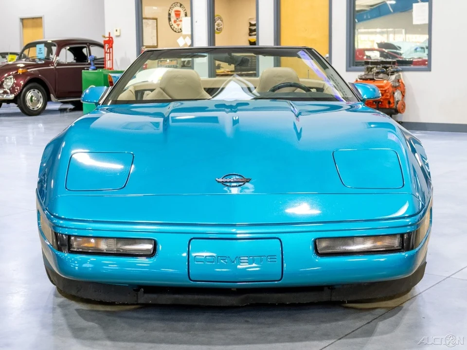 1994 Chevrolet Corvette C4 - Image 2 of 21
