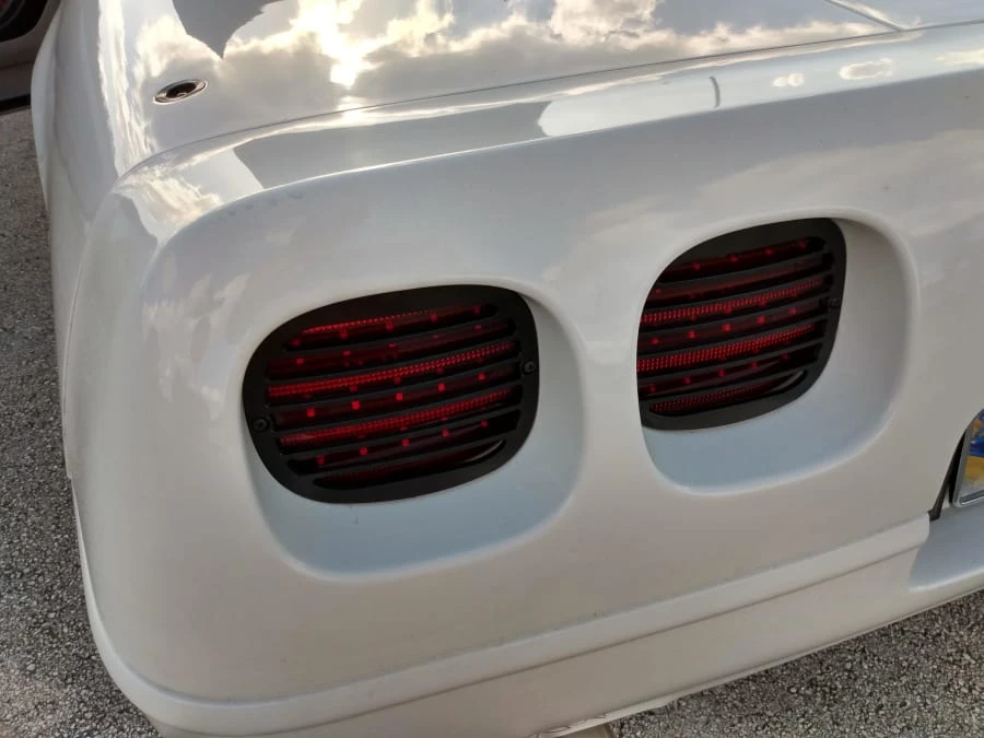 1994 Chevrolet Corvette C4 - Image 8 of 11