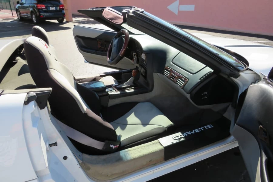 1994 Chevrolet Corvette C4 - Image 6 of 22