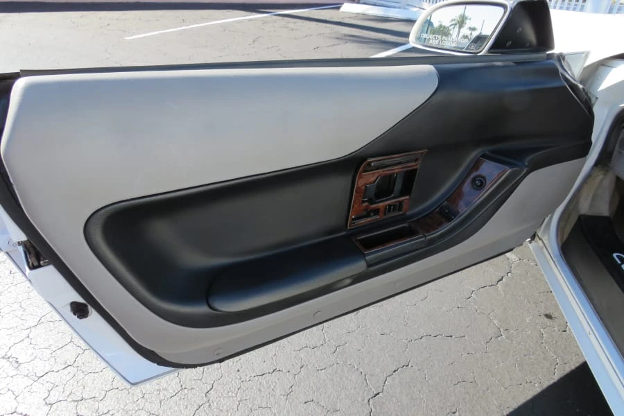 1994 Chevrolet Corvette C4 - Image 12 of 22