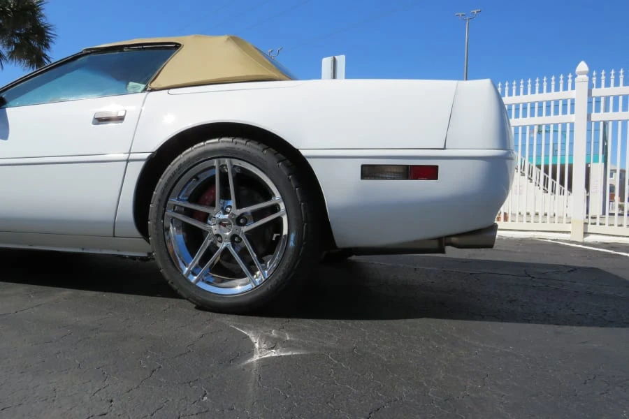 1994 Chevrolet Corvette C4 - Image 18 of 22