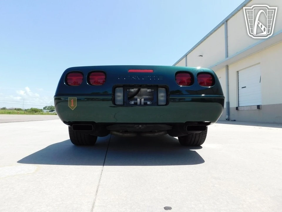 1994 Chevrolet Corvette C4 - Image 18 of 21