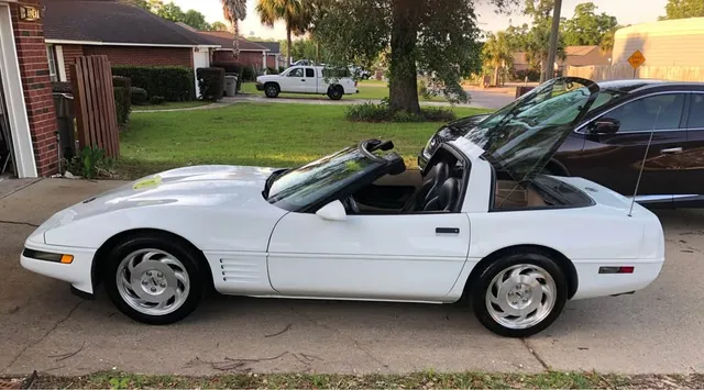 1994 Chevrolet Corvette C4 - Image 2 of 5