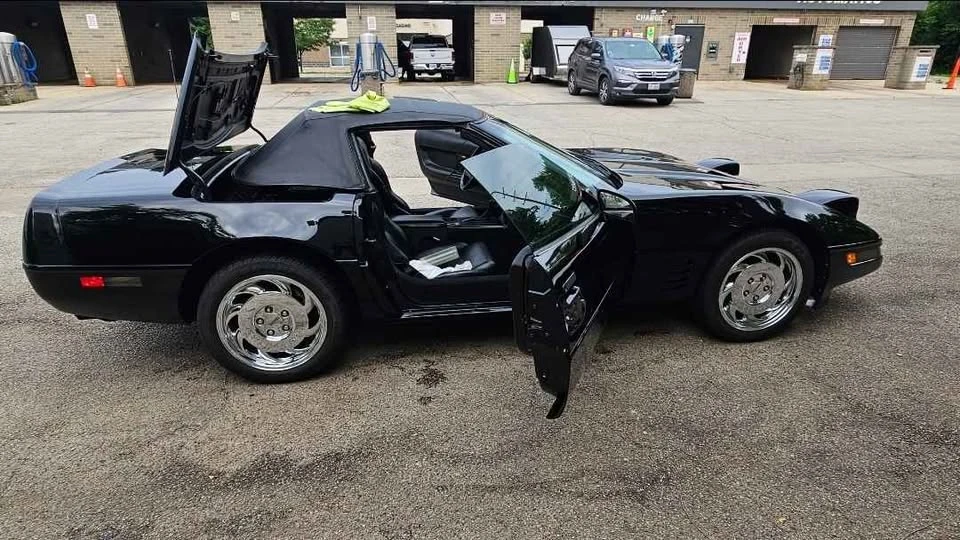 1994 Chevrolet Corvette C4 - Image 3 of 10