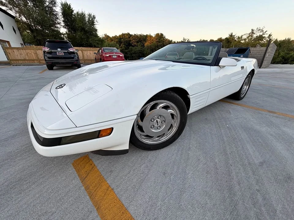 1994 Chevrolet Corvette C4 - Image 1 of 17