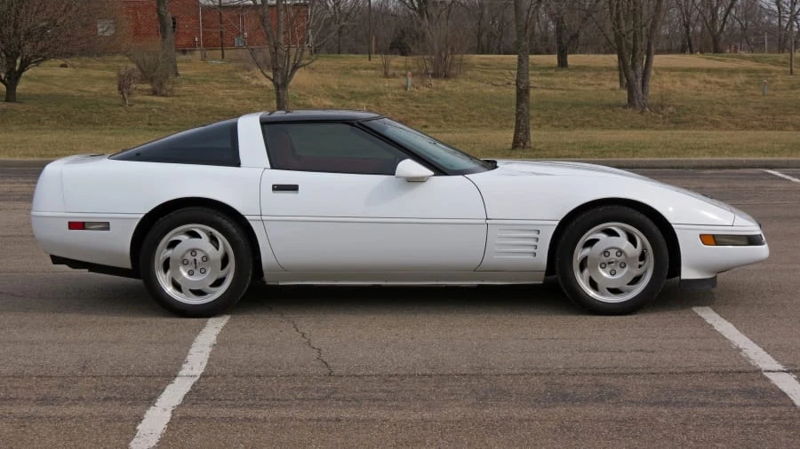 1994 Chevrolet Corvette C4 - Image 11 of 12
