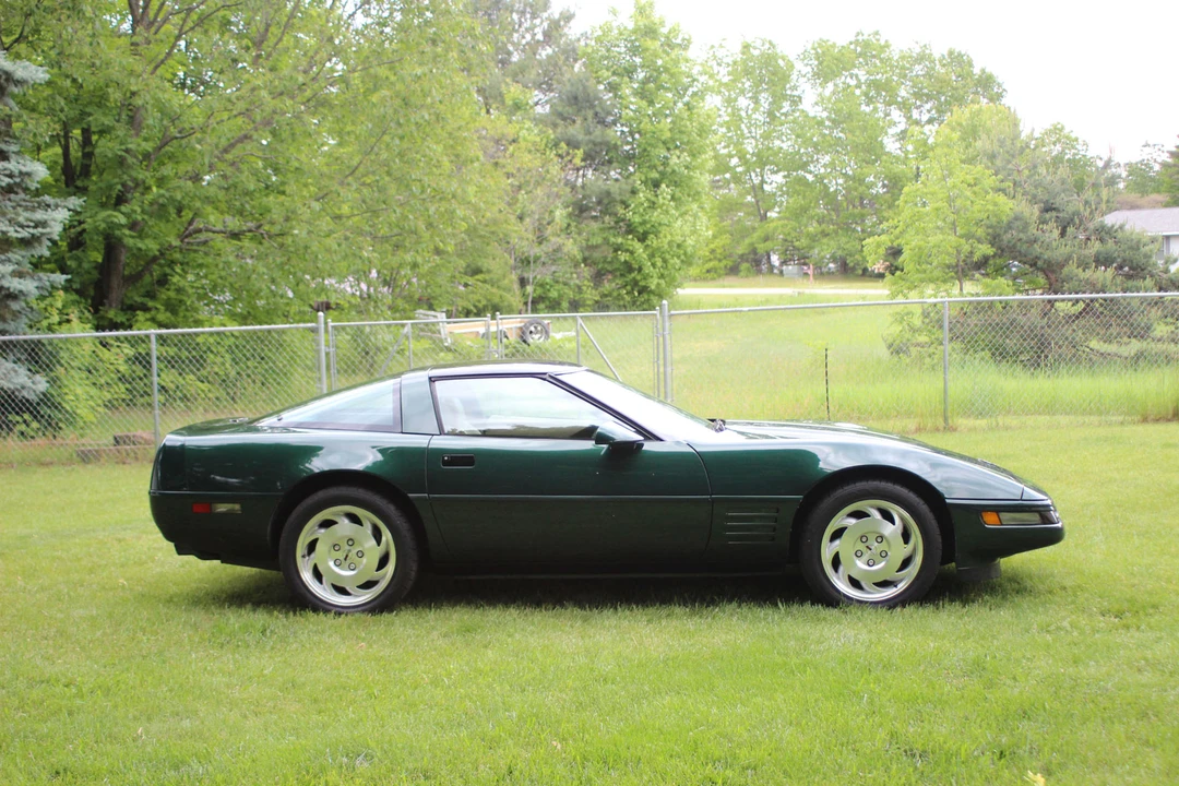 1994 Chevrolet Corvette C4 - Image 13 of 31