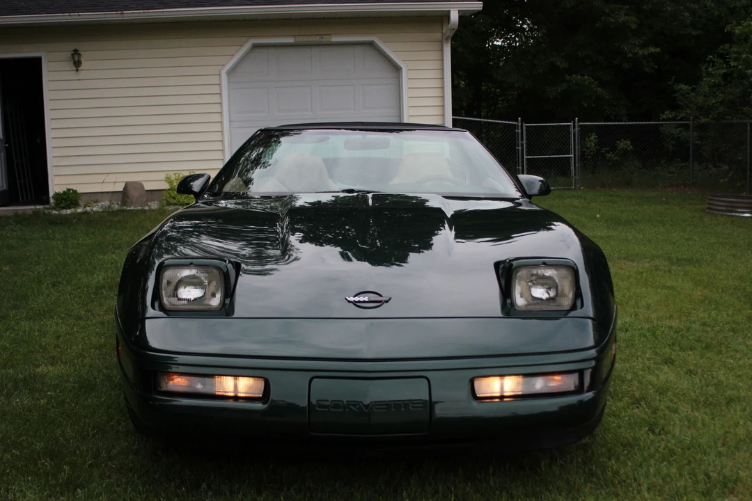 1994 Chevrolet Corvette C4 - Image 15 of 31