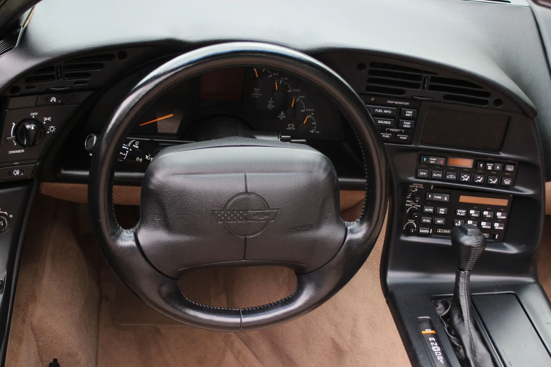 1994 Chevrolet Corvette C4 - Image 22 of 31