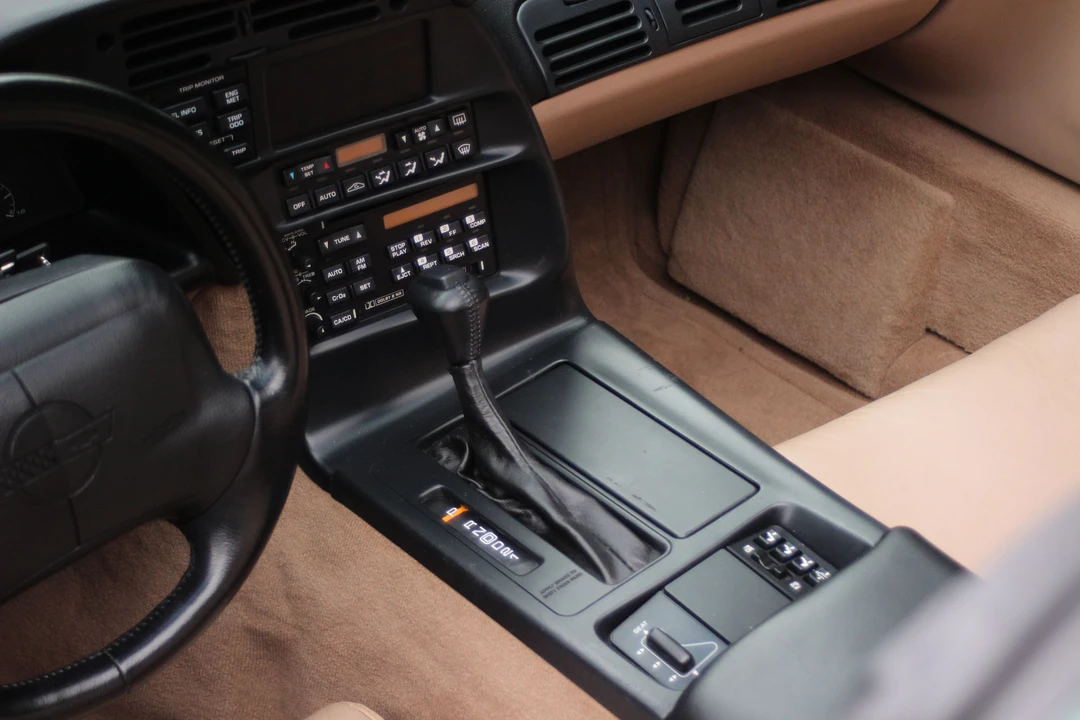 1994 Chevrolet Corvette C4 - Image 23 of 31
