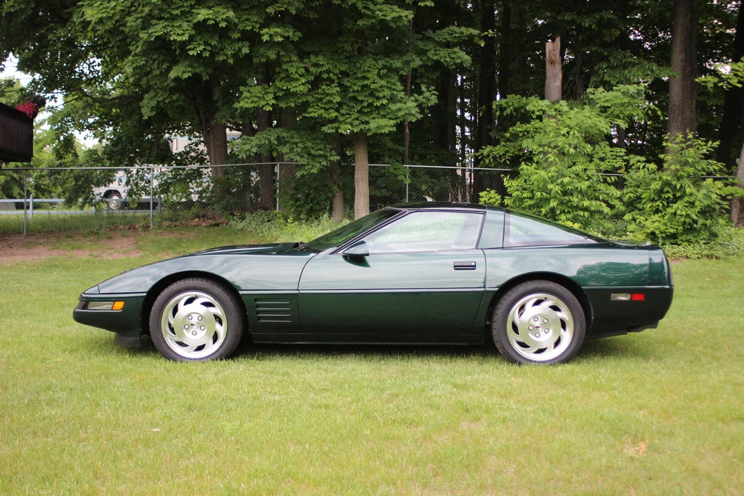 1994 Chevrolet Corvette C4 - Image 6 of 31
