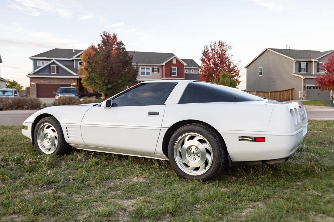 1994 Chevrolet Corvette C4 - Image 8 of 31
