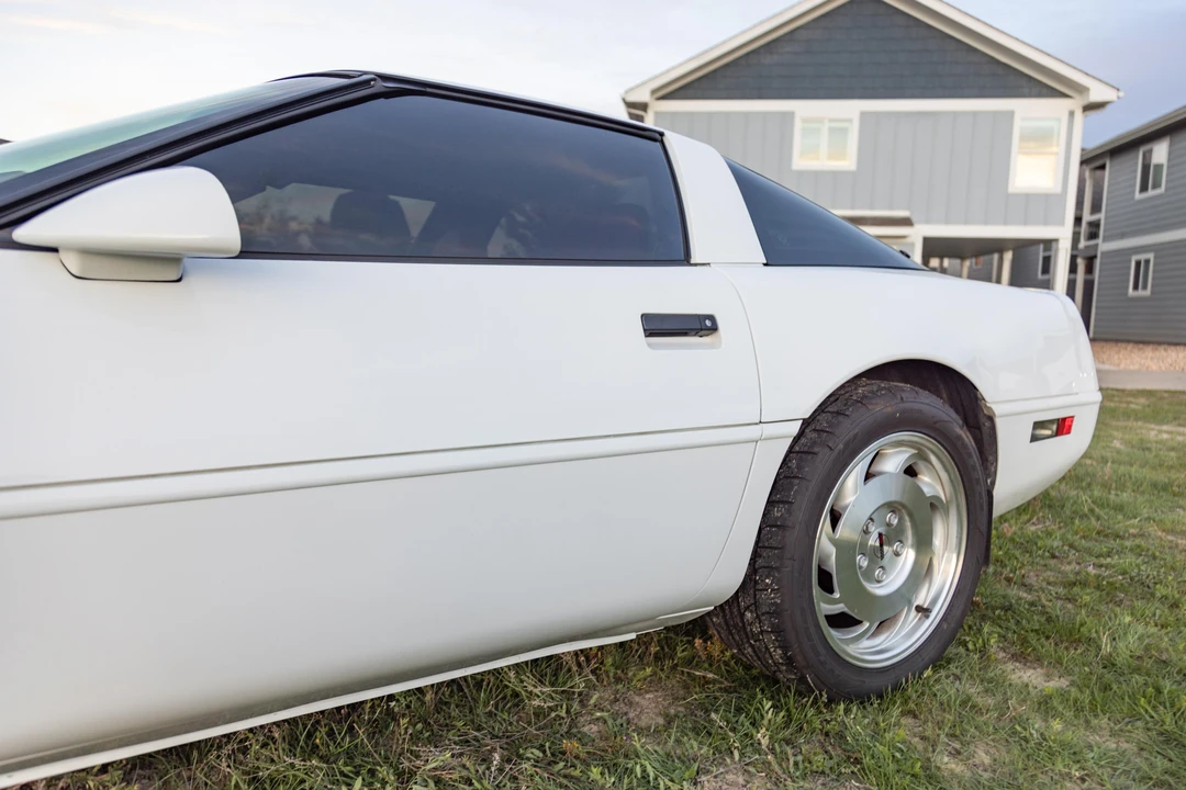 1994 Chevrolet Corvette C4 - Image 23 of 31