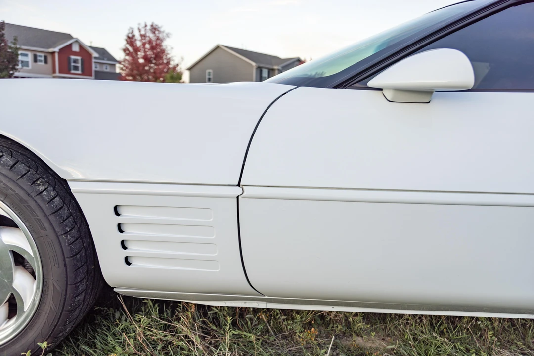 1994 Chevrolet Corvette C4 - Image 18 of 31