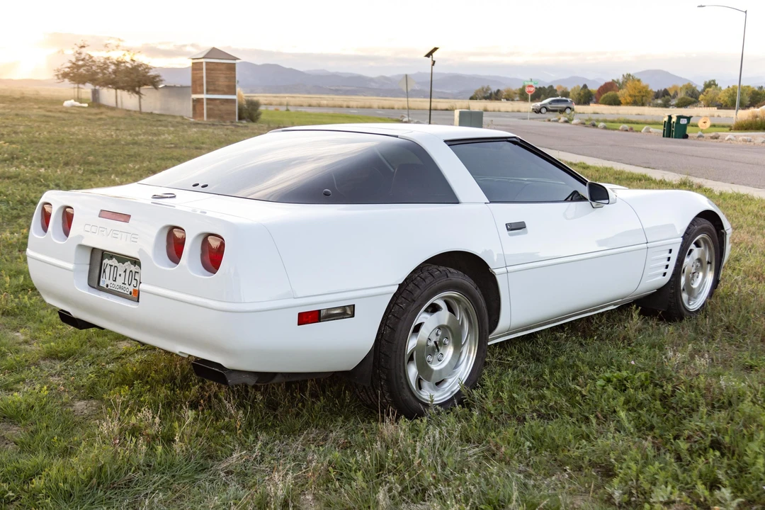 1994 Chevrolet Corvette C4 - Image 4 of 31