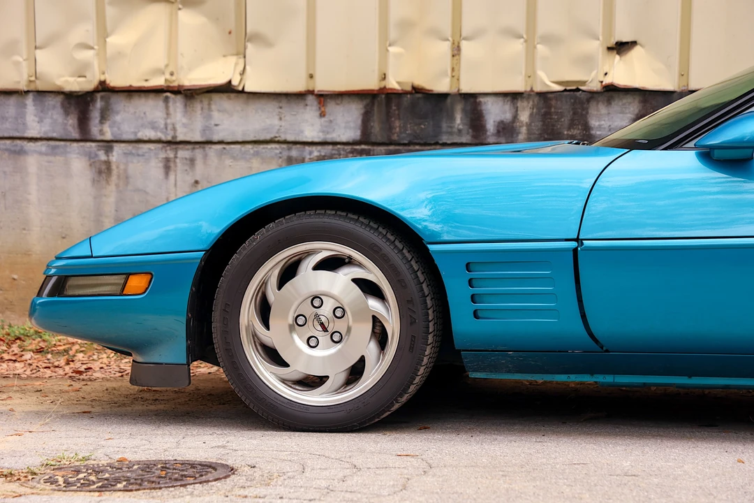 1994 Chevrolet Corvette C4 - Image 9 of 31
