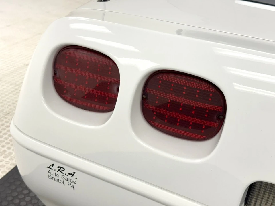 1994 Chevrolet Corvette C4 - Image 16 of 31