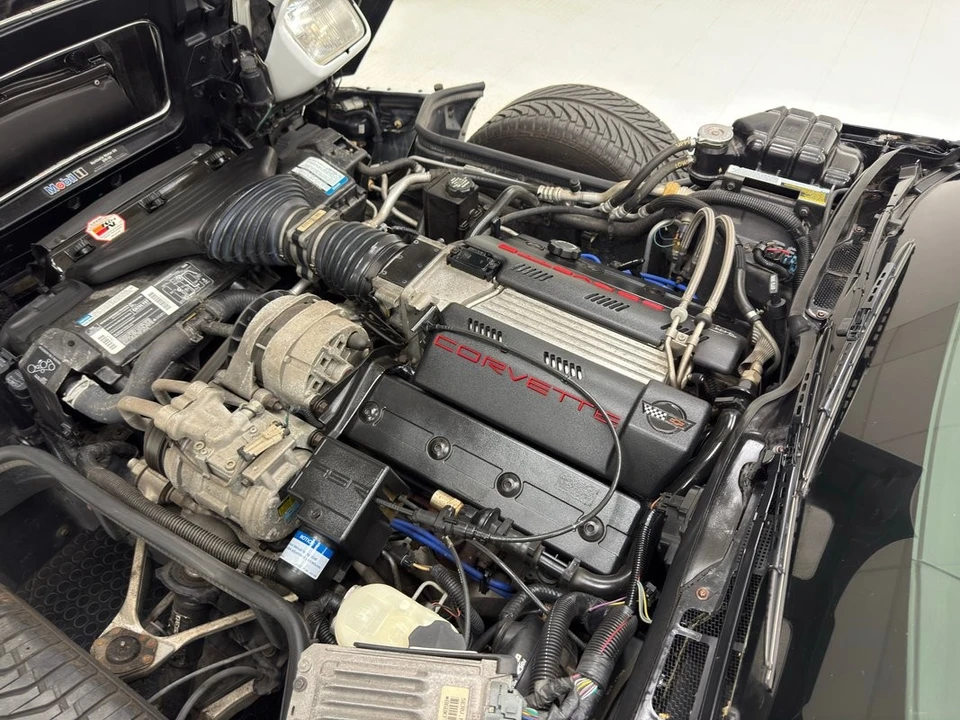 1994 Chevrolet Corvette C4 - Image 26 of 31
