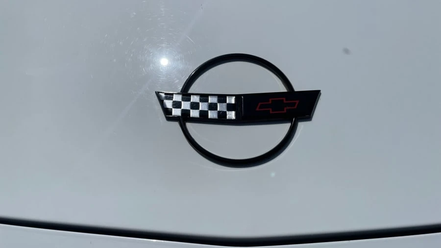1994 Chevrolet Corvette C4 - Image 25 of 31