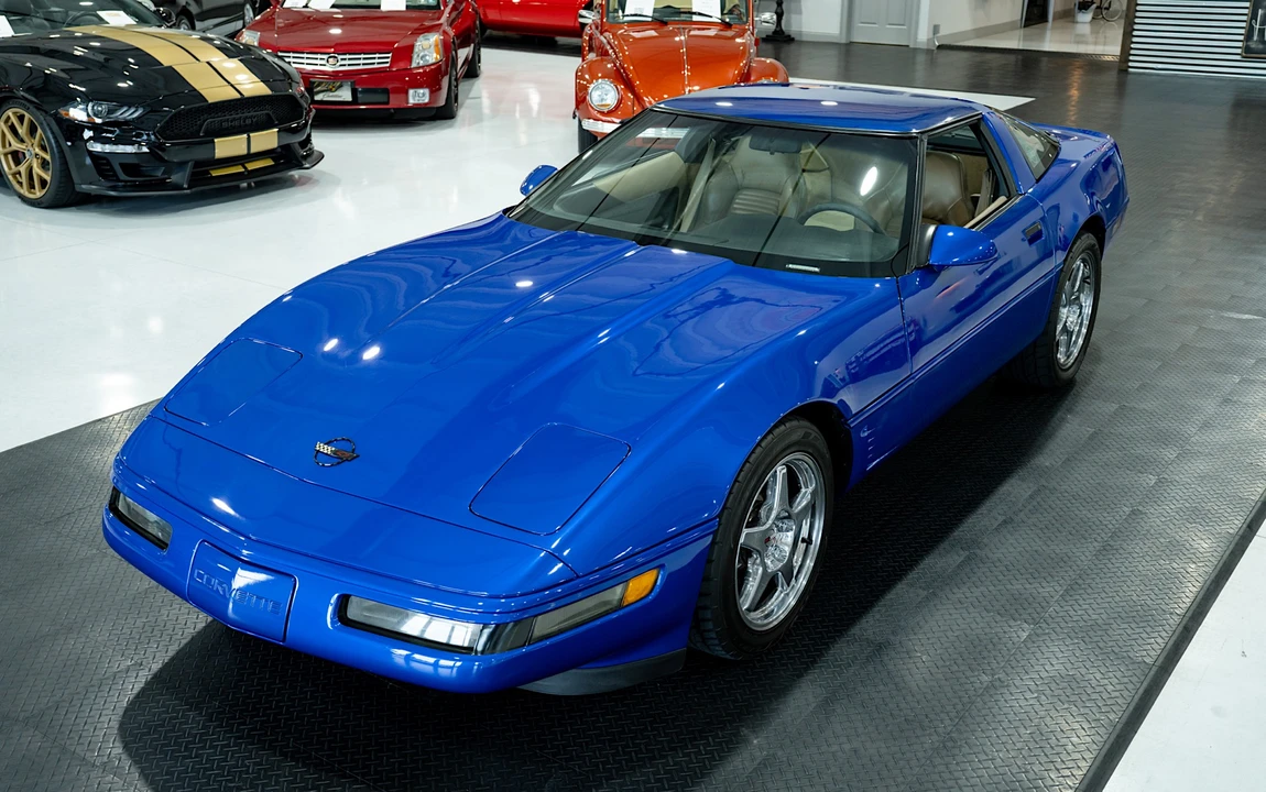 1994 Chevrolet Corvette C4 - Image 2 of 31