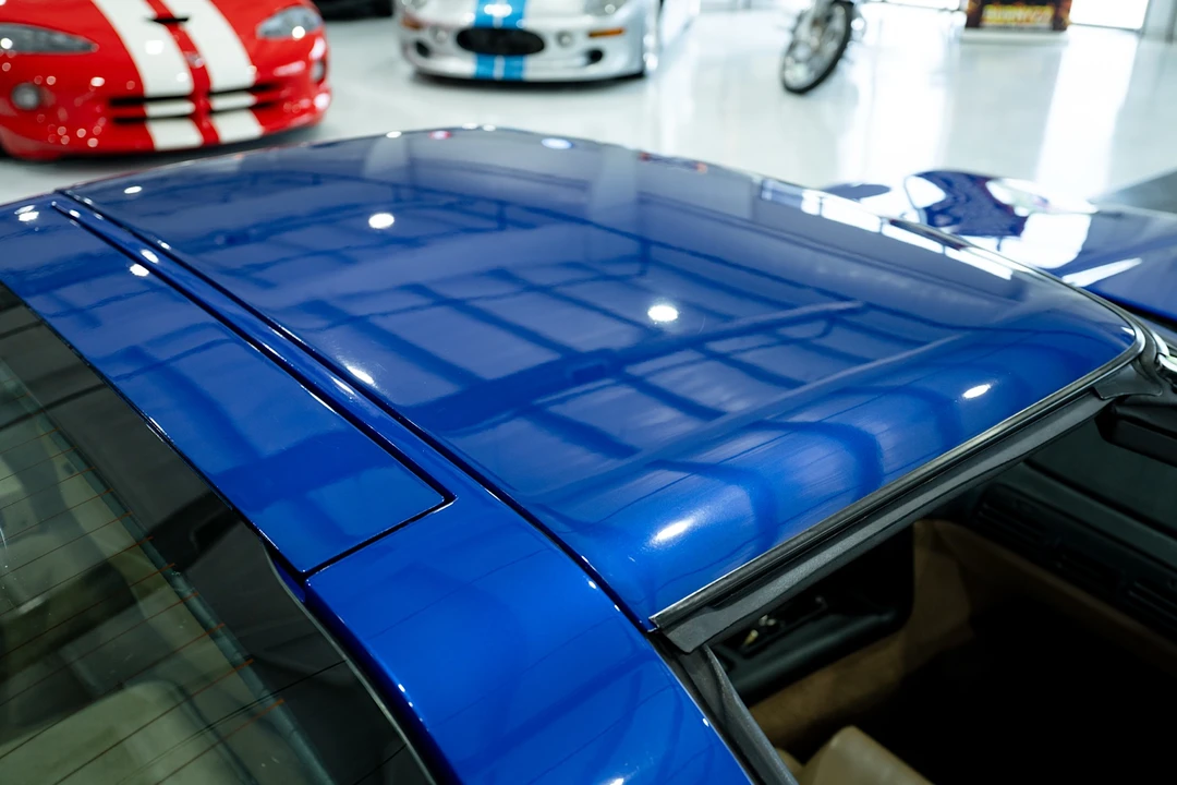 1994 Chevrolet Corvette C4 - Image 28 of 31
